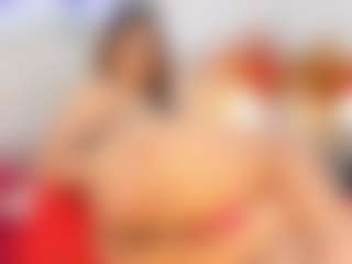 susan-milf's Live Sex Cam Show