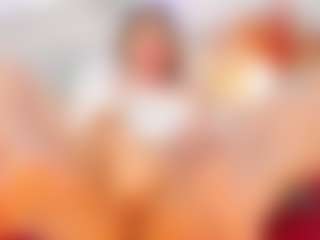 susan-milf's Live Sex Cam Show