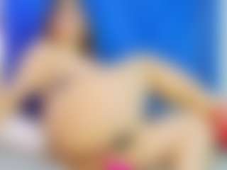 susan-milf's Live Sex Cam Show