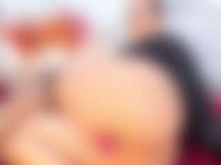 susan-milf's Live Sex Cam Show