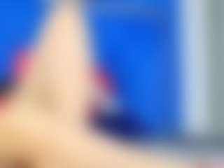 susan-milf's Live Sex Cam Show