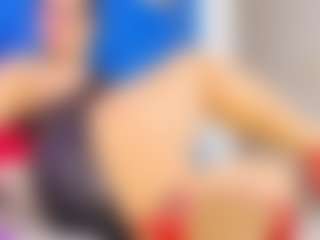 susan-milf's Live Sex Cam Show