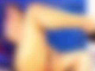 susan-milf's Live Sex Cam Show