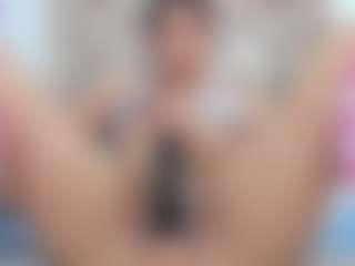 Live cam show with Cutelatinax - Nipple Piercings on Camsoda