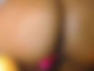 Live cam show with KARA TIBBY - Flashing on Camsoda