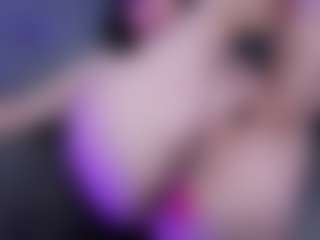 Wettdiamond's Live Sex Cam Show