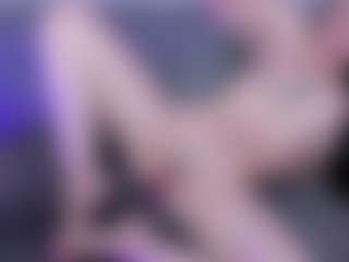 Wettdiamond's Live Sex Cam Show