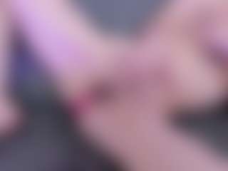 Live cam show with Wettdiamond - Amateur on Camsoda