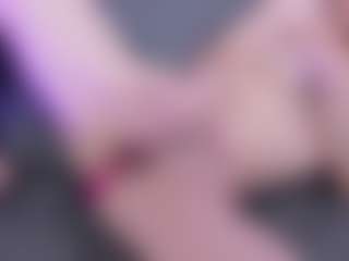 Live cam show with Wettdiamond - Young Adult Teen (18+) on Streamer API