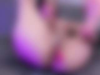 Wettdiamond's Live Sex Cam Show