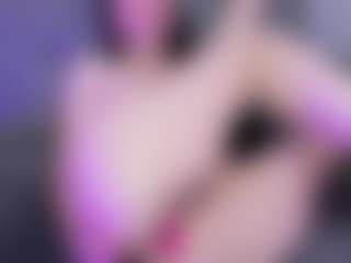 Wettdiamond's Live Sex Cam Show