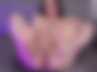 Wettdiamond's Live Sex Cam Show