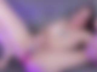 Live cam show with Wettdiamond - Dildo on PervPlay.com