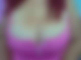 kimii23 MILF webcam performer live streaming