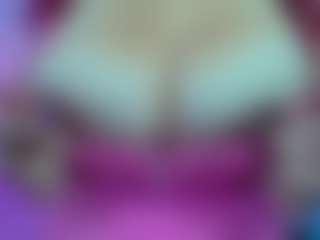 Live cam show with kimii23 - Latina on Camsoda | colombia