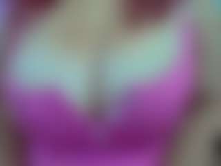 Live cam show with kimii23 - Brown Eyes Red Hair on nudelive.tv