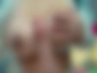 kimii23 MILF webcam performer live streaming