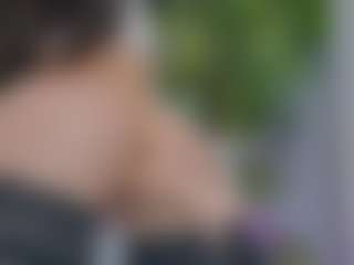 Live cam show with LuckyyStrike - Latina on live18s.com | romania