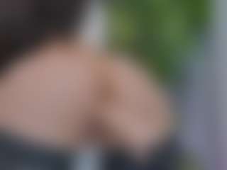 Live cam show with LuckyyStrike - Smoking on live18s.com