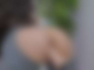 Live cam show with LuckyyStrike - HD Teen (18+) on SmokeAndPoke