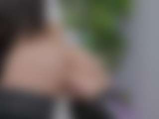 Live cam show with LuckyyStrike - Latina Teen (18+) on Soda Cam