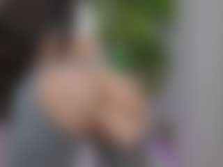 Live cam show with LuckyyStrike - Petite Teen (18+) on justonemore.cc