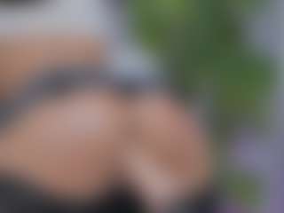 LuckyyStrike's Live Sex Cam Show