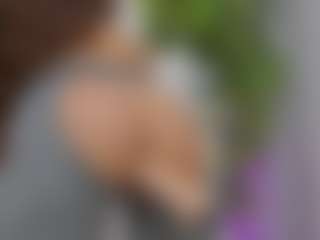 Live cam show with LuckyyStrike - Bedroom Teen (18+) on galaxygirlnitro.com