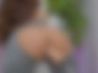 Live cam show with LuckyyStrike - Smoking on PervPlay.com