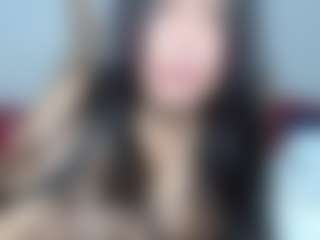 Live cam show with Dulce Lorena - Mature on CamwithHer