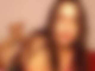 Live cam show with Dulce Lorena - Middle Aged on Uber Horny