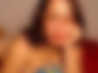 Live cam show with Dulce Lorena - Black Middle Aged on realtime-chat