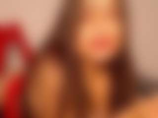 Live cam show with Dulce Lorena - Fingering MILF on parknlotfishbdy
