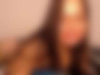 Live cam show with Dulce Lorena - Ebony Middle Aged on Camsoda