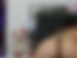 Live cam show with Allie Vergara - Brown Hair MILF on Nude Chat * 1 On 1 Webcam Sex * Live Cam Show
