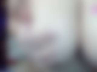Allie Vergara MILF webcam performer live streaming