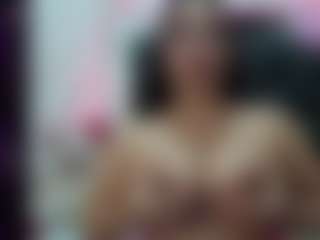 Live cam show with Allie Vergara - Striptease MILF on dasdasdadada.com