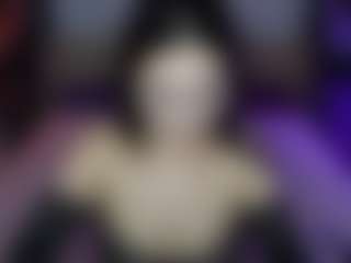Live cam show with LilaWray - Grey Eyes on CamwithHer