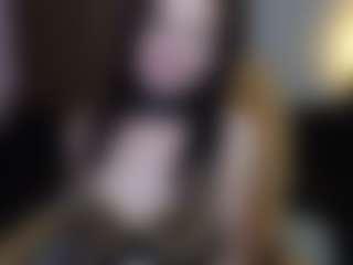 Live cam show with LilaWray - Living Room on Camsoda