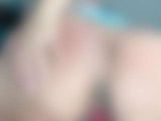 chirlyy's Live Sex Cam Show