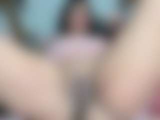 Live cam show with chirlyy - Average on SinfulBabes