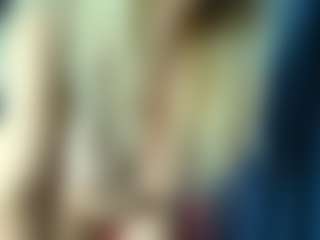 firebirdMIA MILF webcam performer live streaming