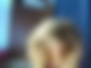 firebirdMIA MILF webcam performer live streaming