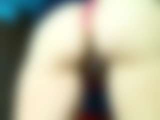 Live cam show with firebirdMIA - Middle Aged on Gym Cam Girls