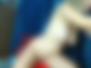 firebirdMIA MILF webcam performer live streaming
