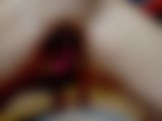 firebirdMIA MILF webcam performer live streaming