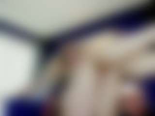 Live cam show with firebirdMIA - Blonde Hair Middle Aged on livesuperchat.net