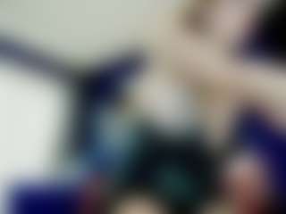 firebirdMIA MILF webcam performer live streaming