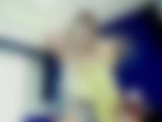Live cam show with firebirdMIA - Blonde Hair MILF on CSO-WL