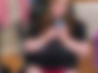 Live cam show with luluvaladon - Average on Camsoda